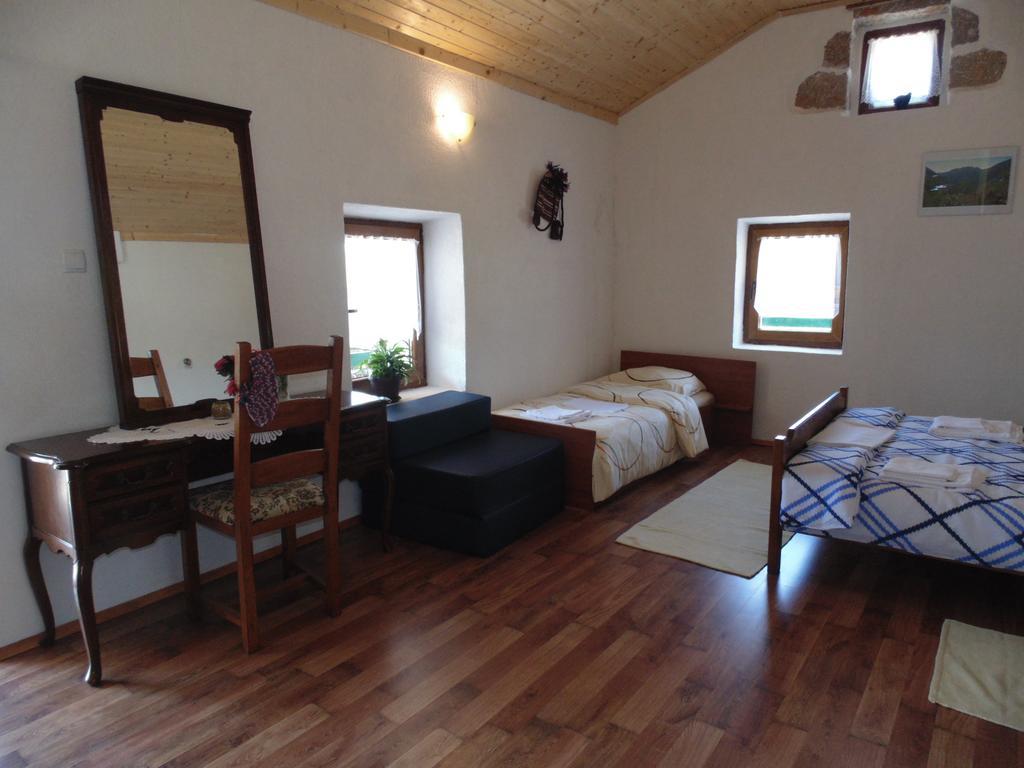 Holiday Home Paklenica Стариград-Пакленица Екстериор снимка