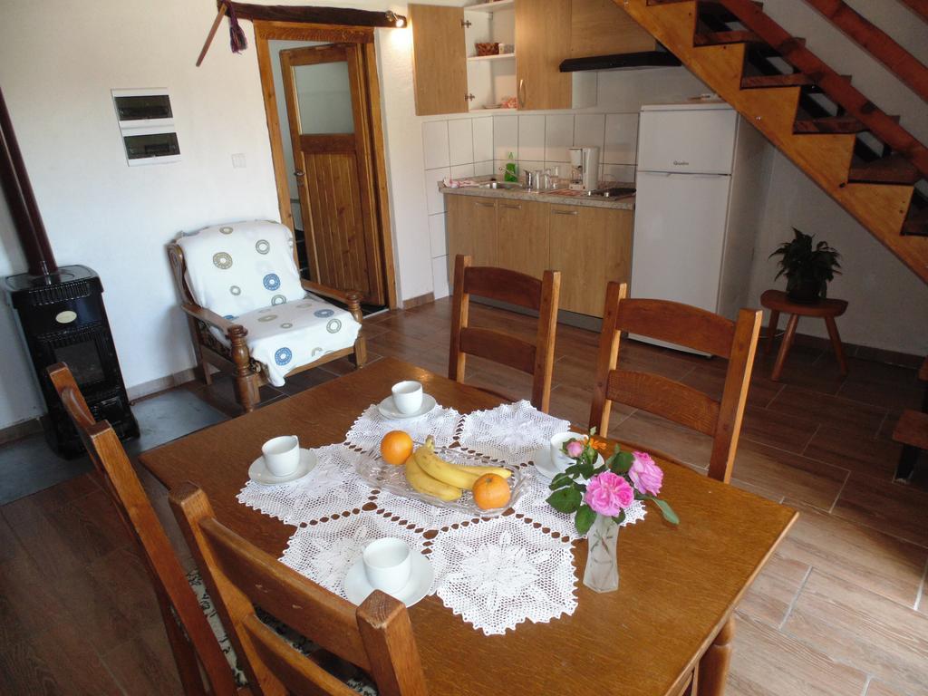 Holiday Home Paklenica Стариград-Пакленица Екстериор снимка