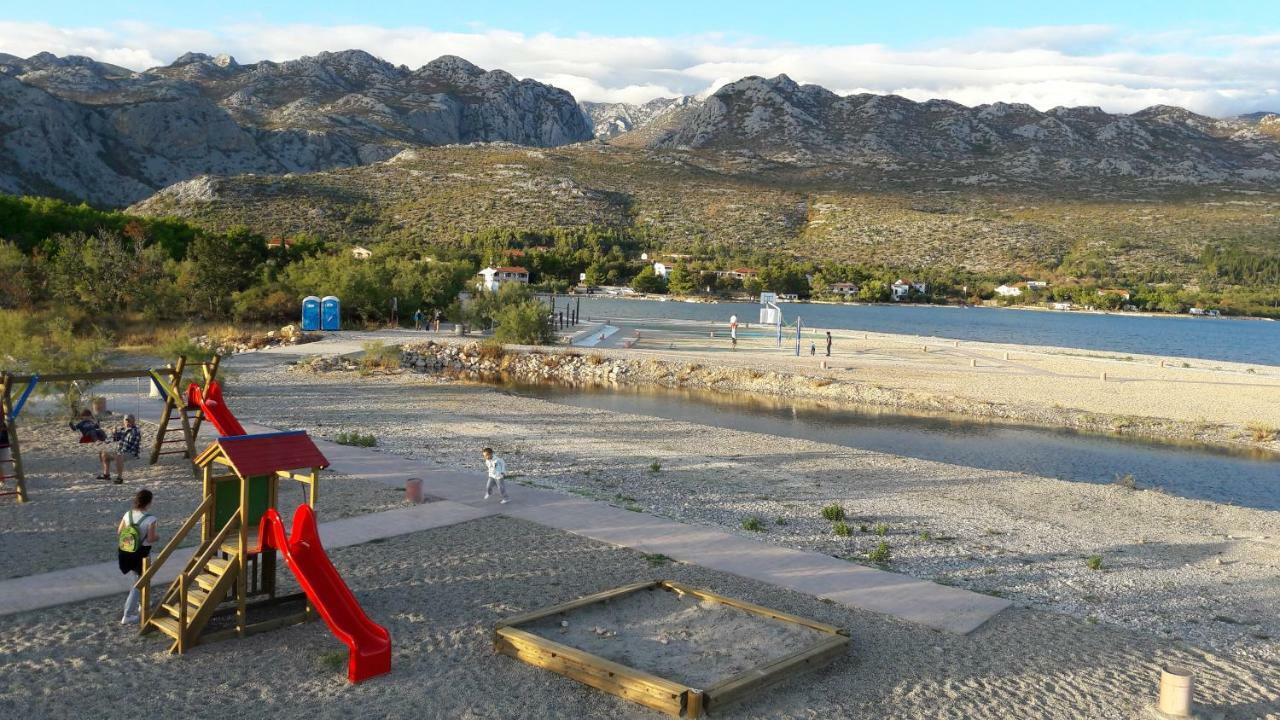 Holiday Home Paklenica Стариград-Пакленица Екстериор снимка